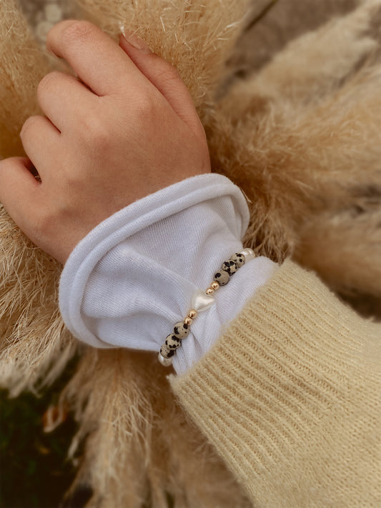 Natural Glow - Perlenarmband mit Goldakzenten✨