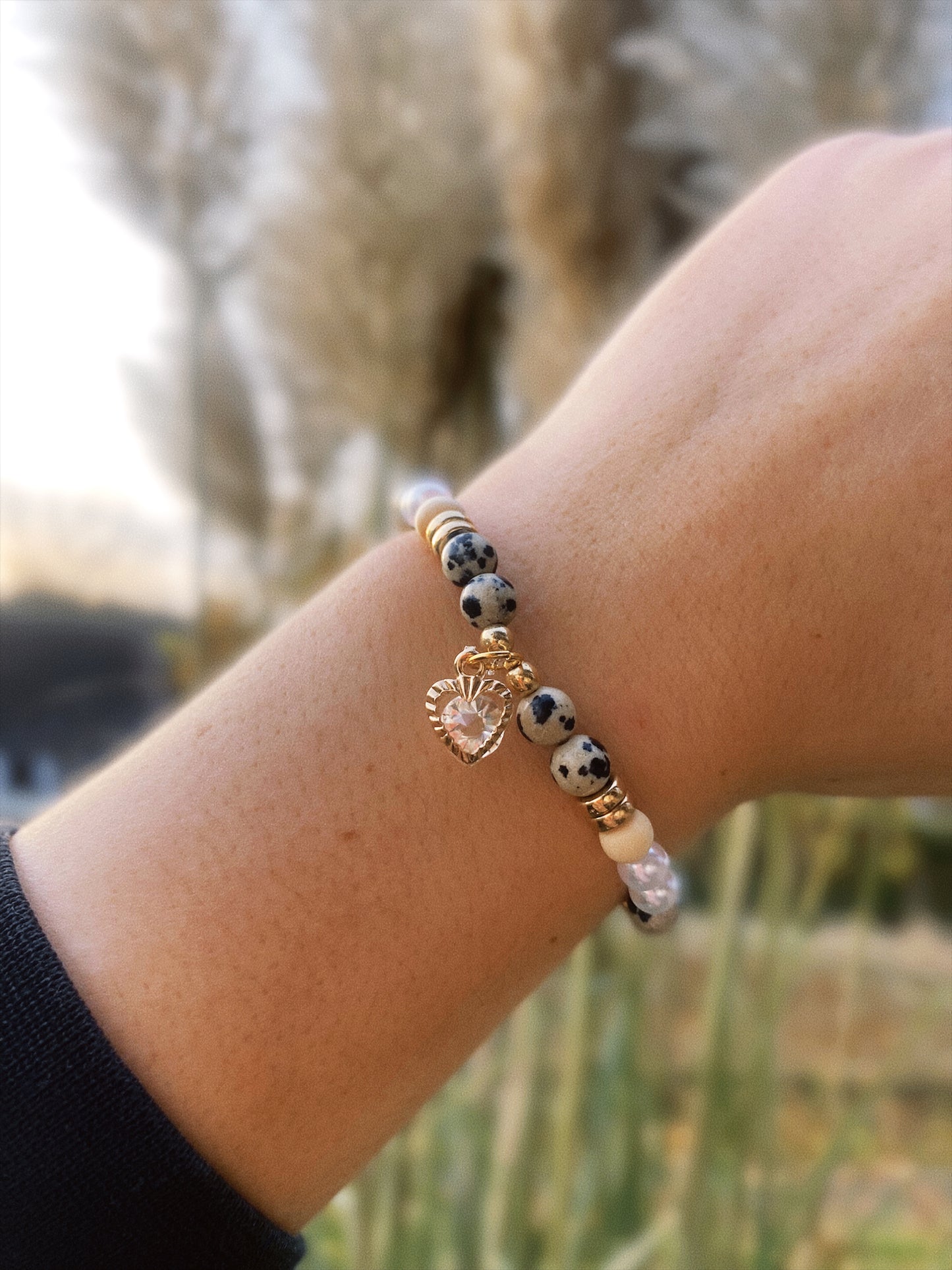 Golden Harmony – Handmade Perlenarmband✨